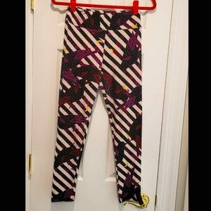LULAROE Crow Stripe leggings
